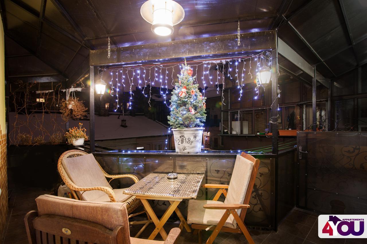 4You Apartaments Lviv Buitenkant foto